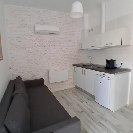 アパート San Aton